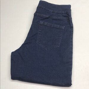 LIKE NEW CARRELI HIGH-RISE CROP LEGGING JEANS 12/31x24 ⭐️